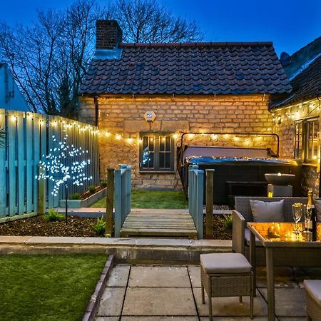 Pickering Rooftop Terrace Exterior photo